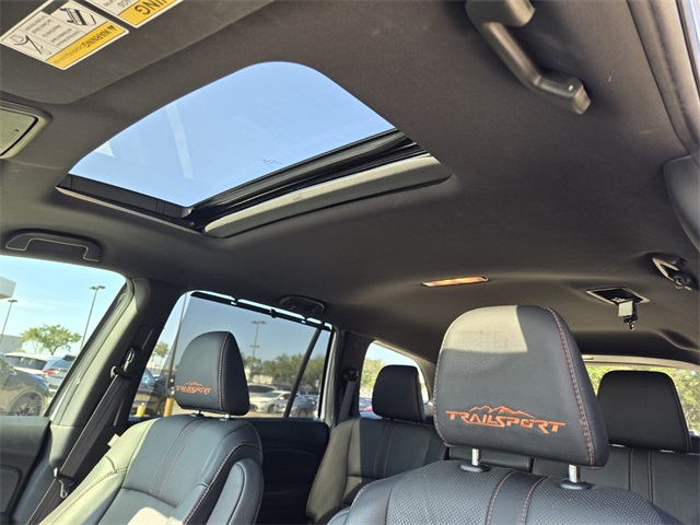 2022 Honda Pilot TrailSport photo 17
