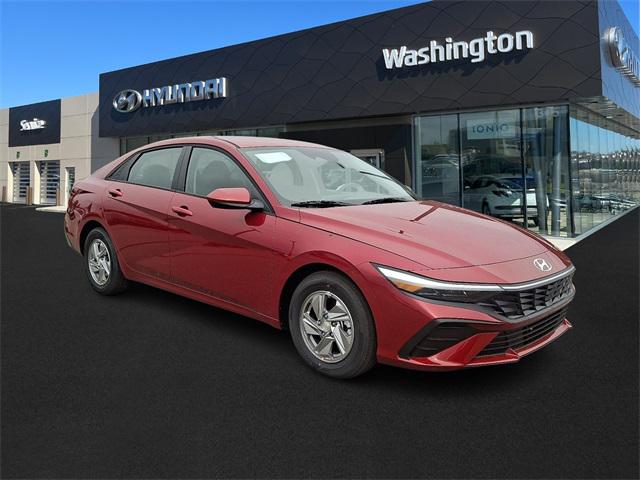 2025 Hyundai Elantra SE's photo