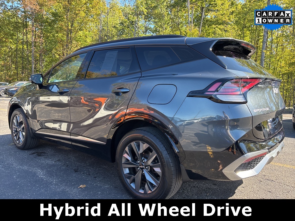 2023 Kia Sportage Hybrid photo 2