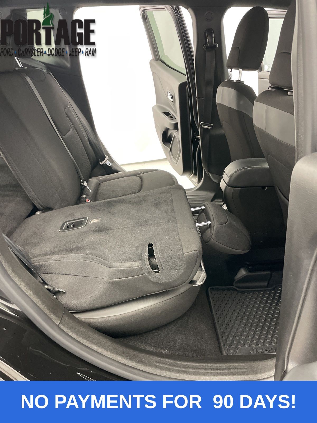 2022 Jeep Renegade Altitude photo 29