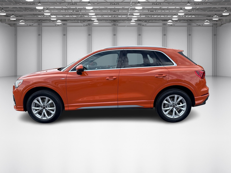 2023 Audi Q3 45 TFSI S line Premium photo 2