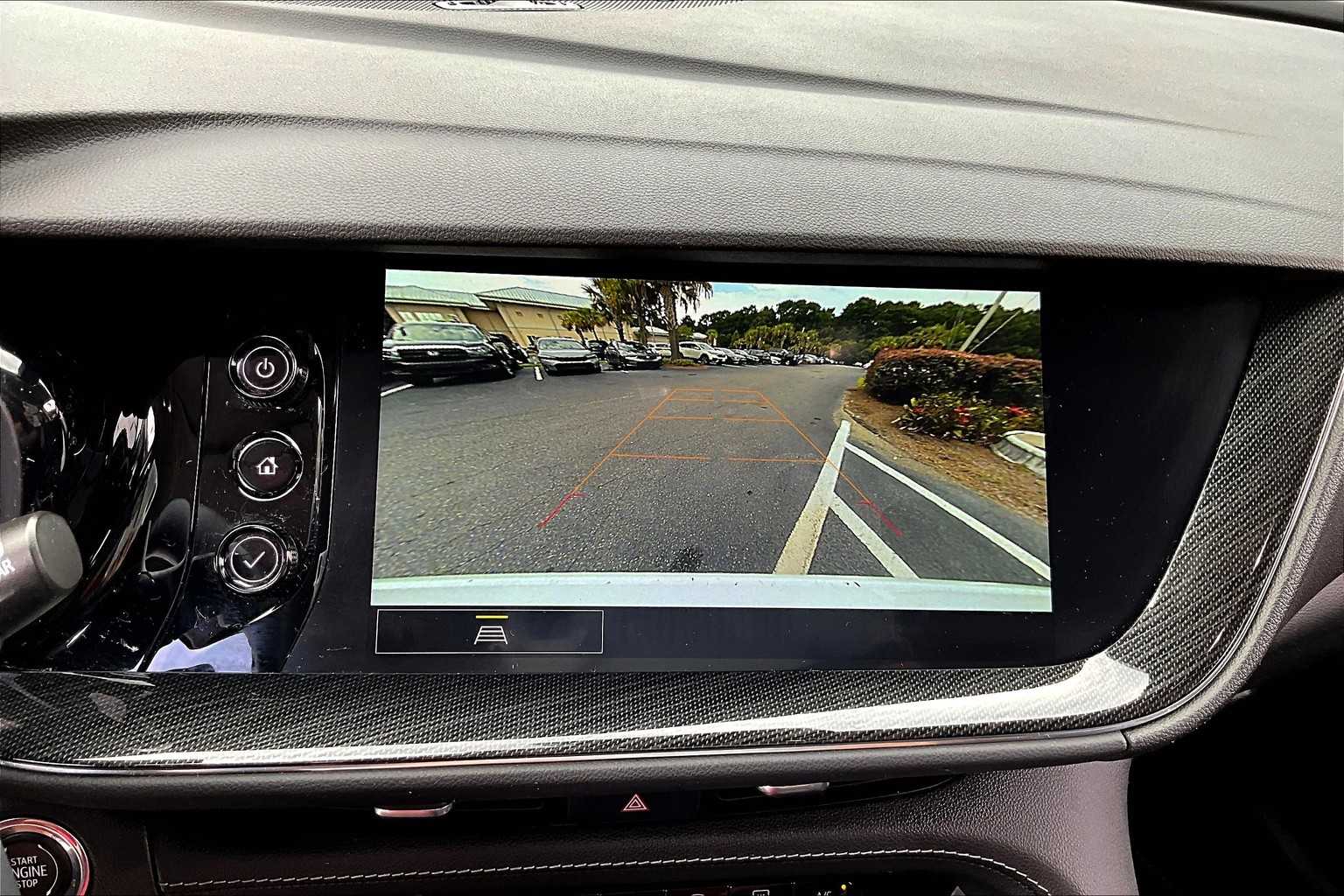 2022 Buick Envision Preferred photo 23