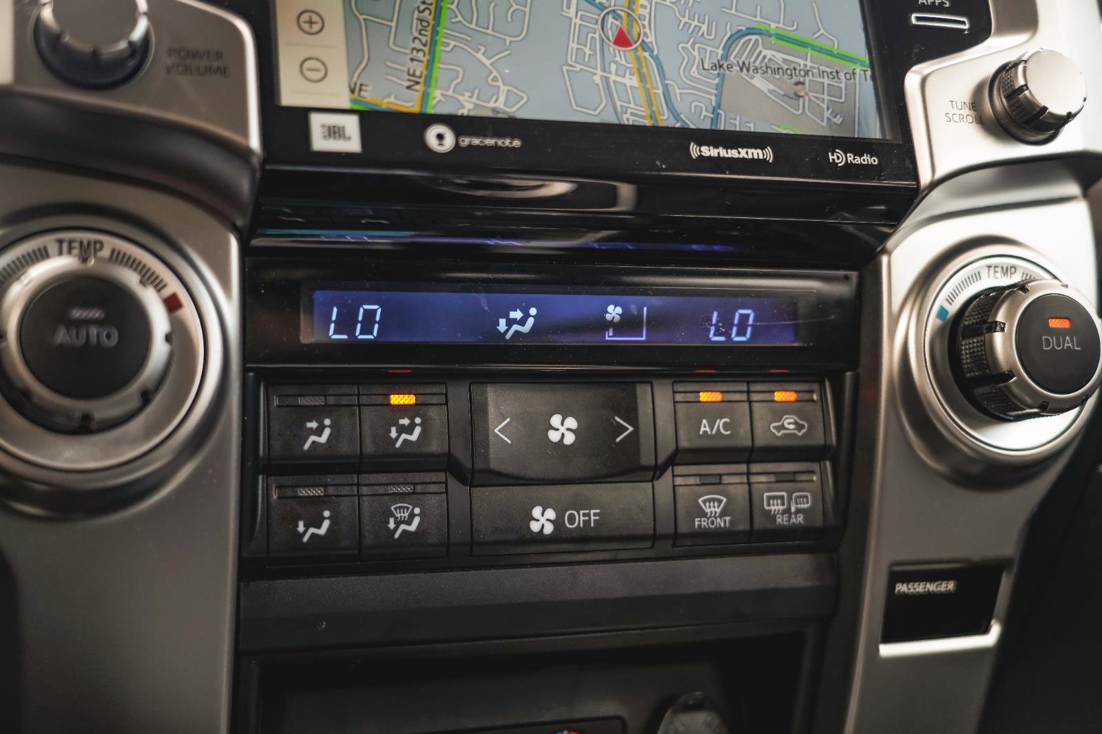 2023 Toyota 4Runner Limited photo 30
