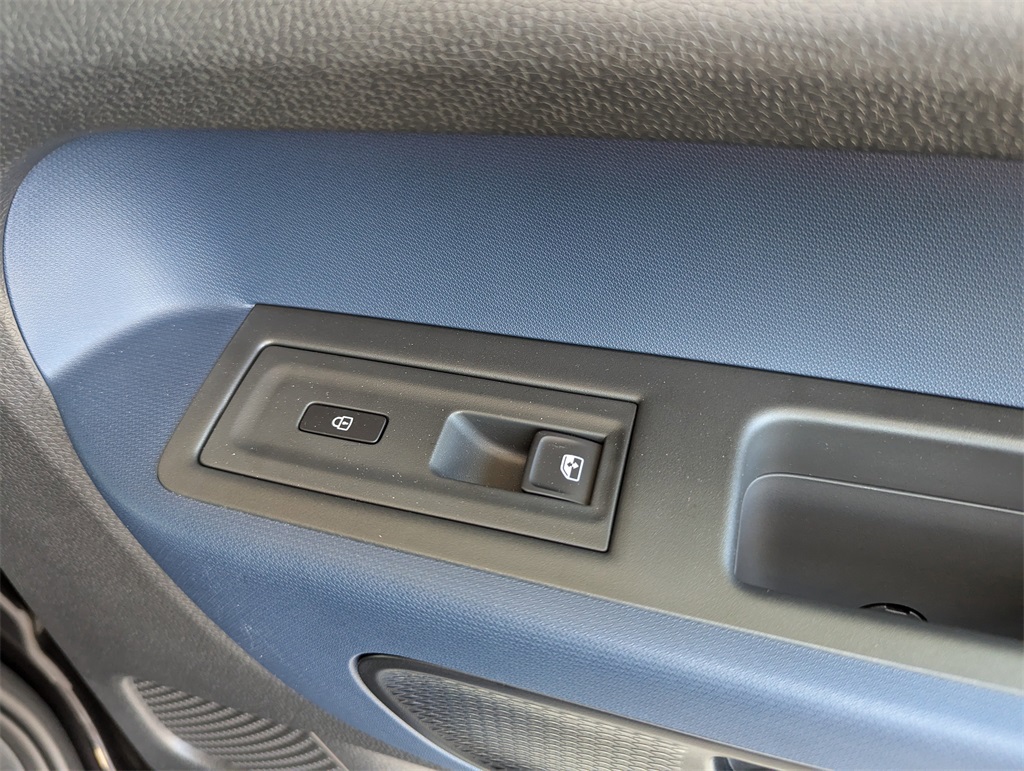2025 Volkswagen ID. Buzz Pro S photo 33