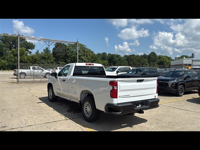 2025 Chevrolet Silverado 1500 photo 4