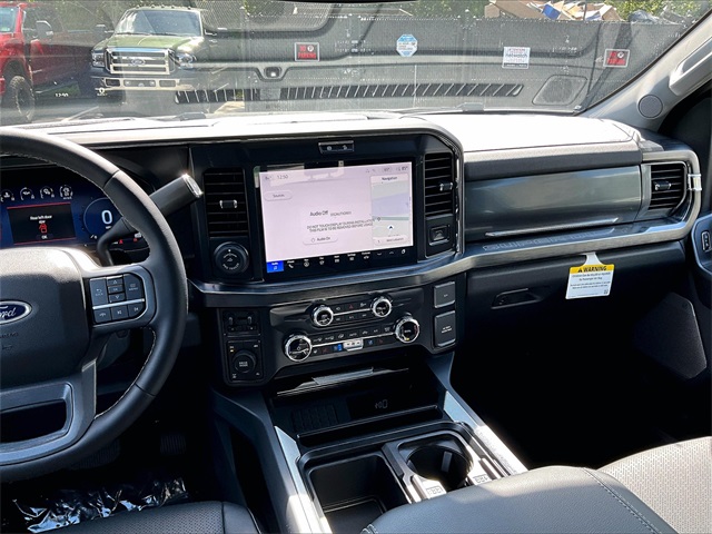 2025 Ford F-250 photo 7