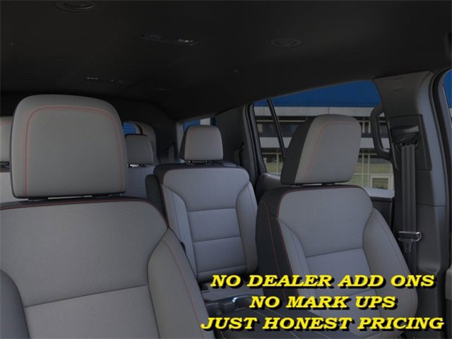 2025 Chevrolet Traverse photo 23