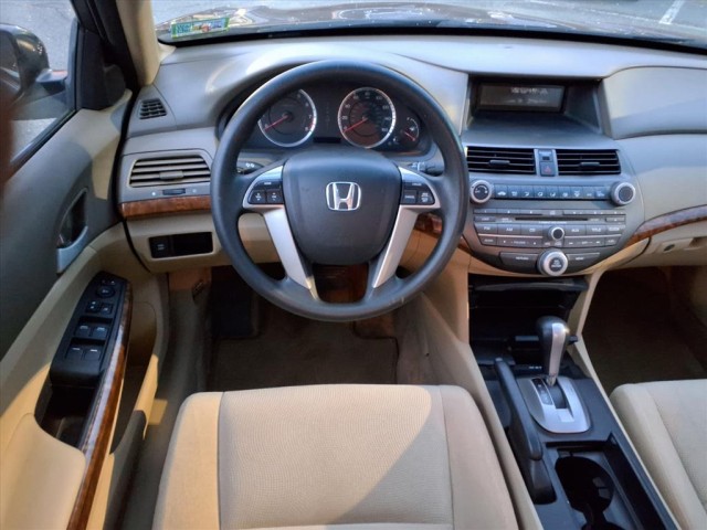 2010 Honda Accord EX photo 3