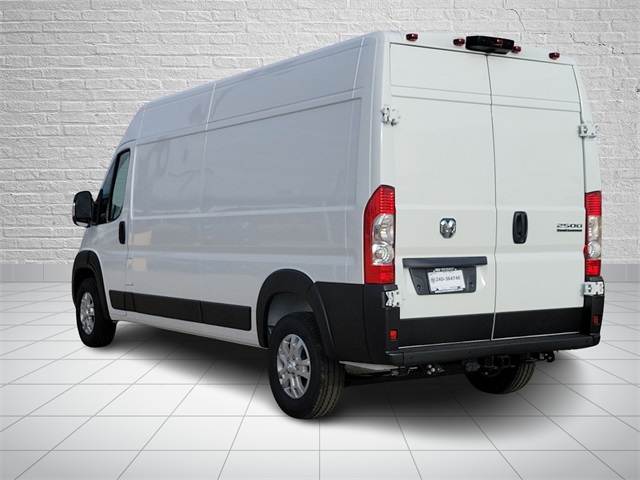 2025 Ram ProMaster 2500 photo 3