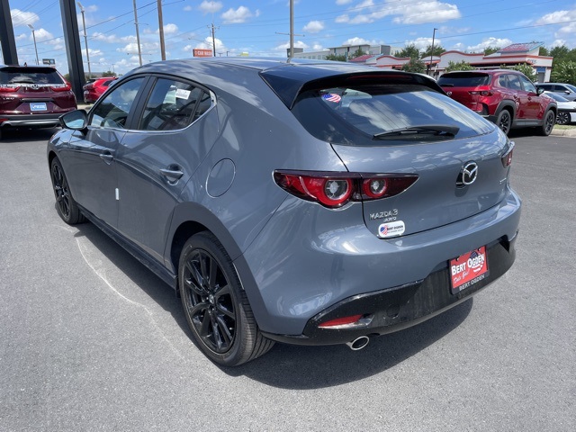 2025 Mazda Mazda3 Hatchback 2.5 s Carbon photo 5