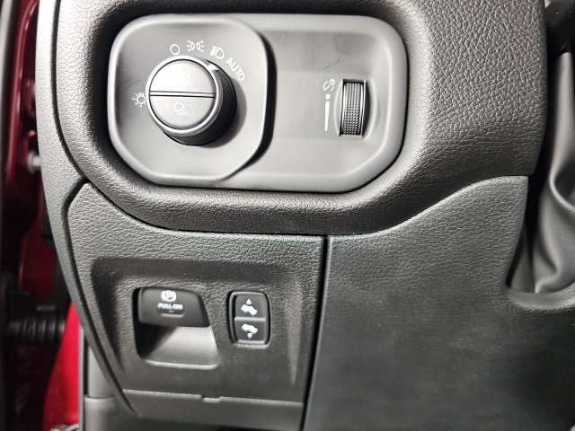 2025 Ram 1500 Big Horn Lone Star photo 18