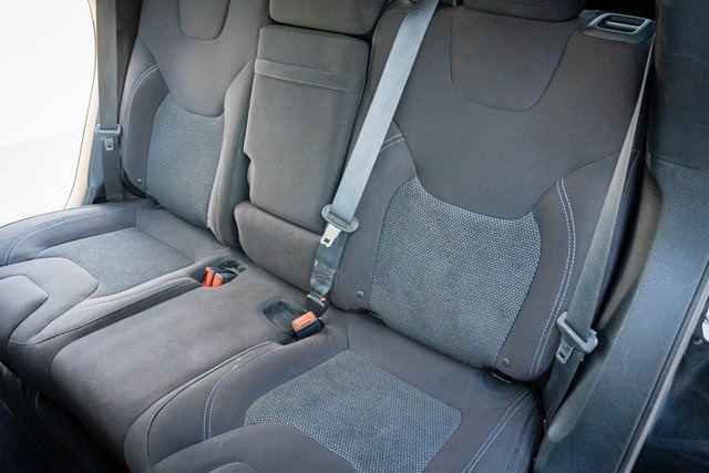 2019 Jeep Cherokee Latitude photo 24
