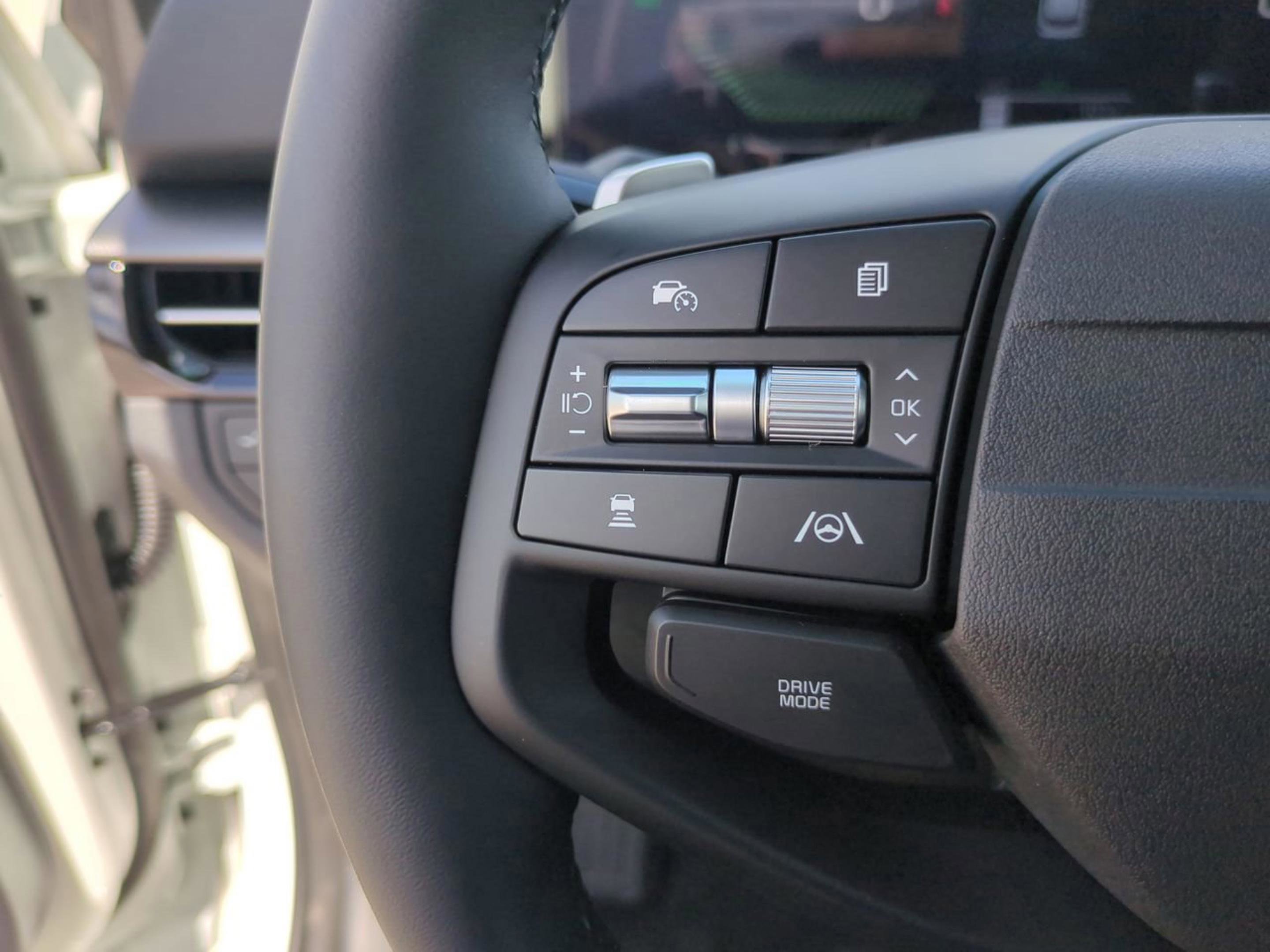 2026 Kia Sportage Hybrid LX photo 24