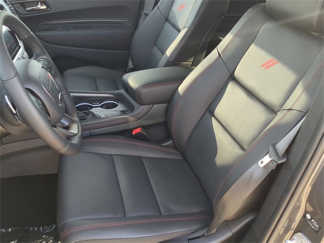 2025 Dodge Durango R/T Plus photo 13