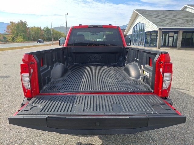 2021 Ford F-350 XL photo 26