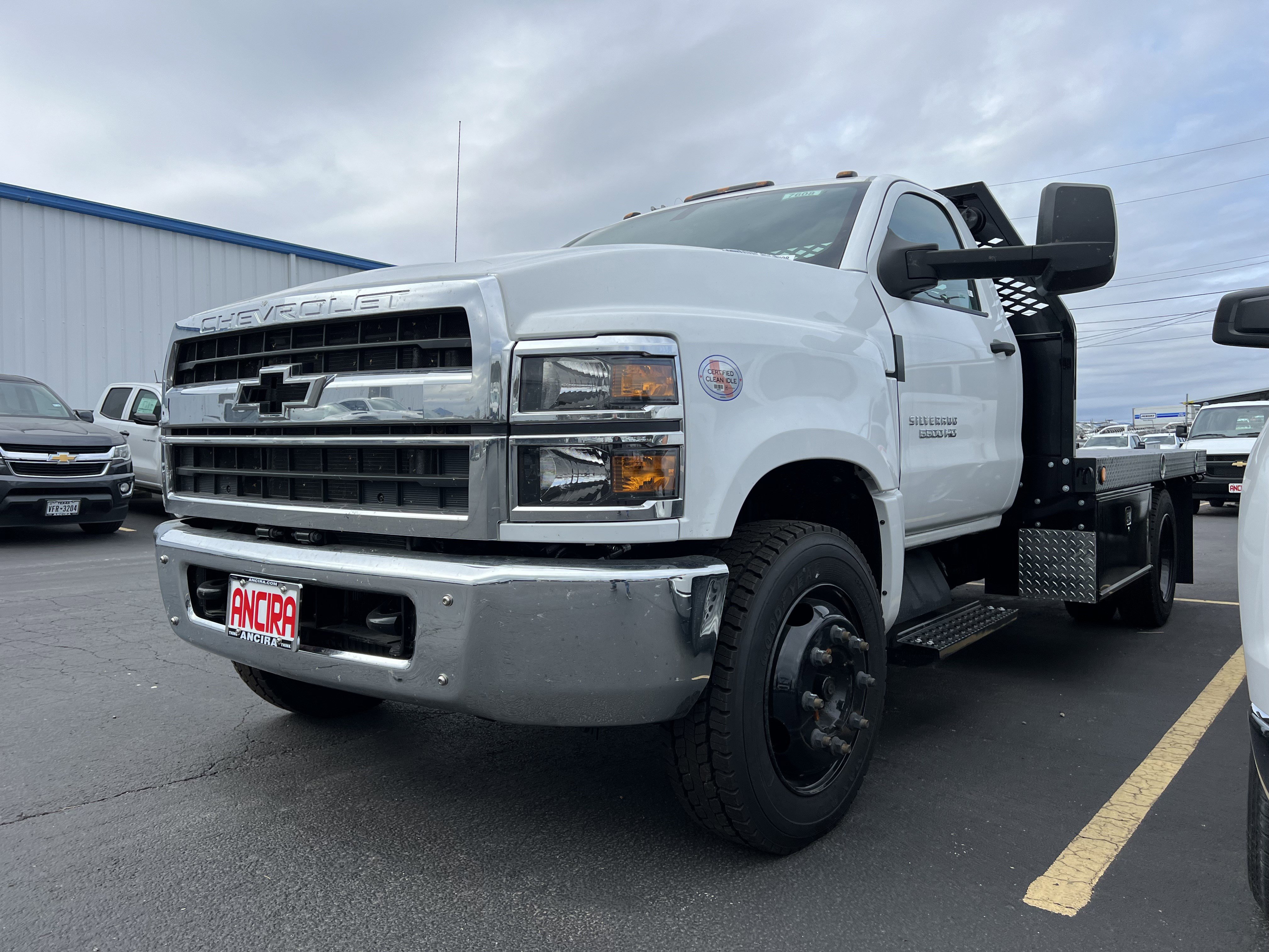 2024 Chevrolet Silverado 4500 Medium Duty Chassis Cab Work Truck's photo
