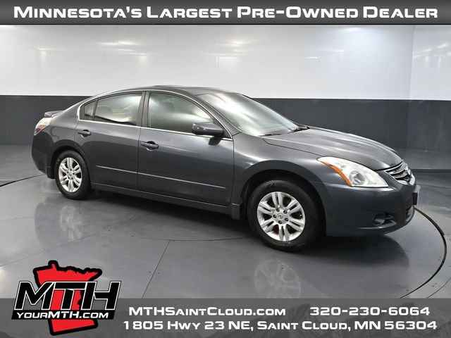 2012 Nissan Altima S's photo