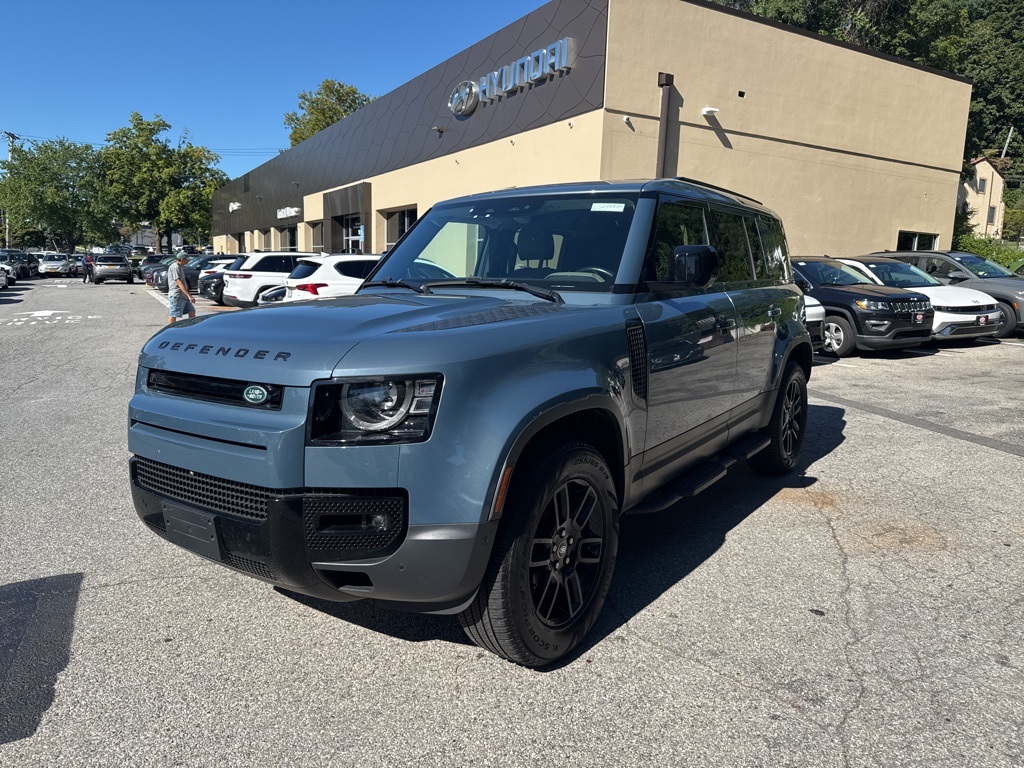 2023 Land Rover Defender