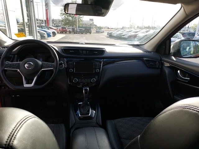 2022 Nissan Rogue Sport SV photo 10