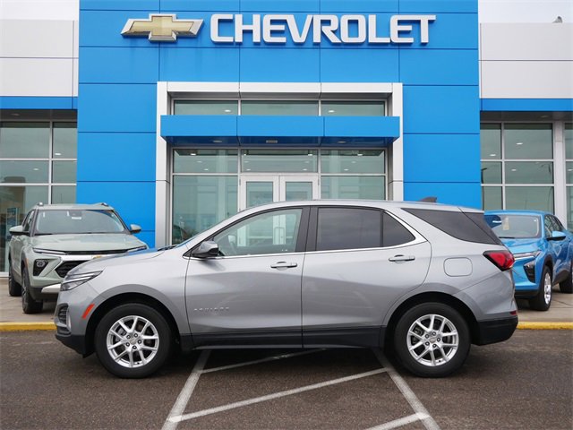 Used 2023 Chevrolet Equinox LT with VIN 3GNAXUEG5PS194404 for sale in Roseville, Minnesota