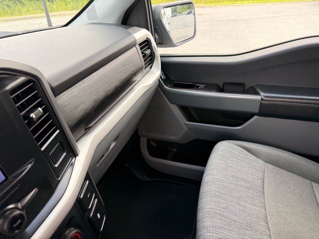 2022 Ford F-150 XLT photo 12