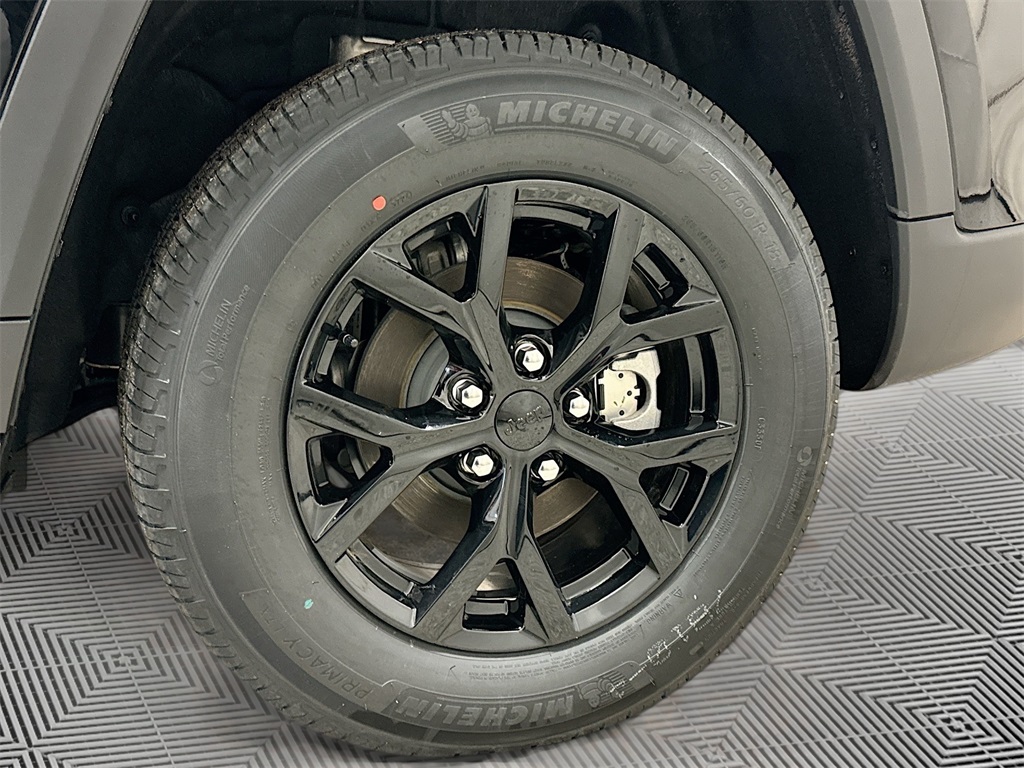 2025 Jeep Grand Cherokee Altitude X photo 17