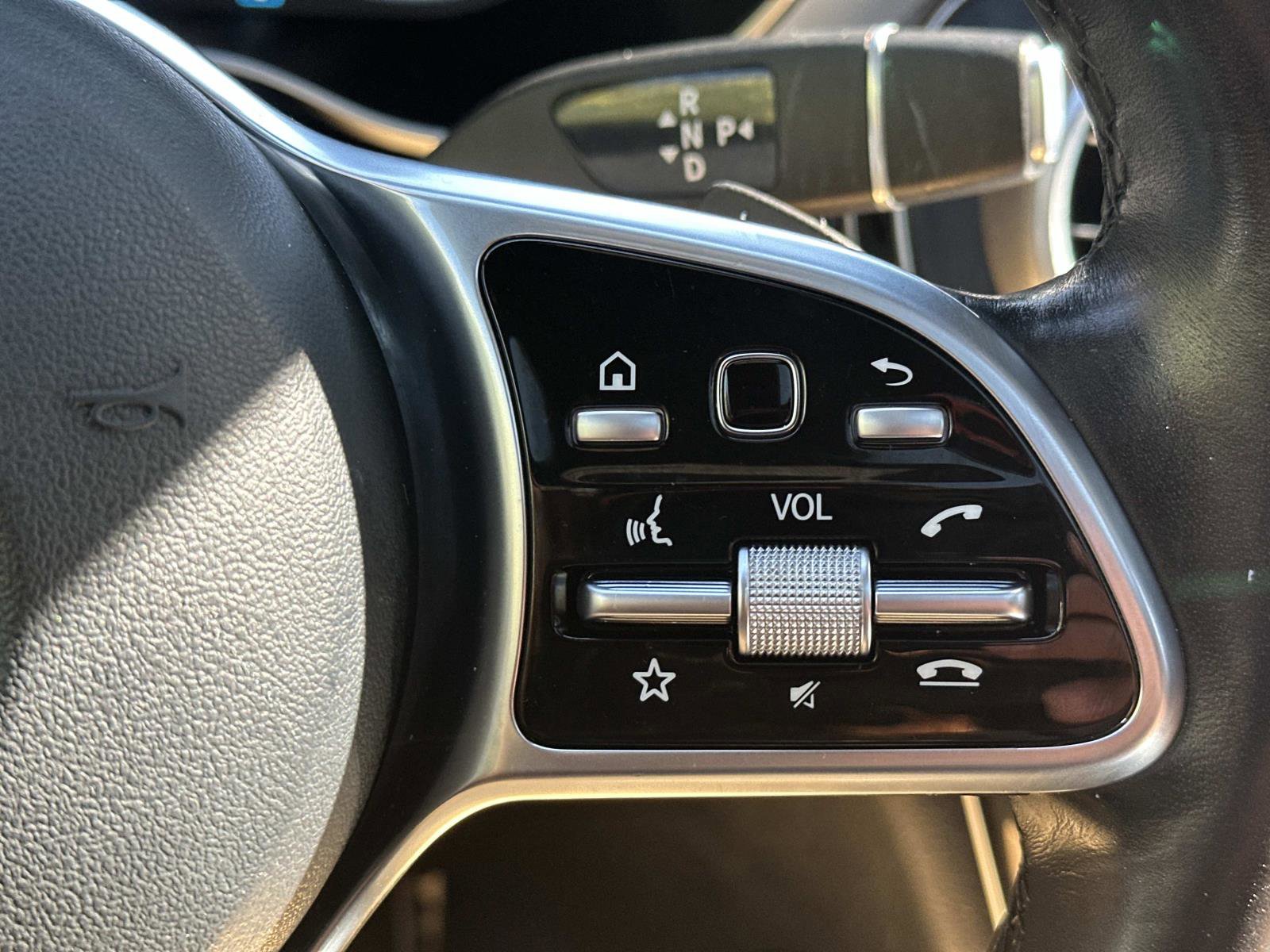 2020 Mercedes Benz GLC 300 4MATIC photo 21