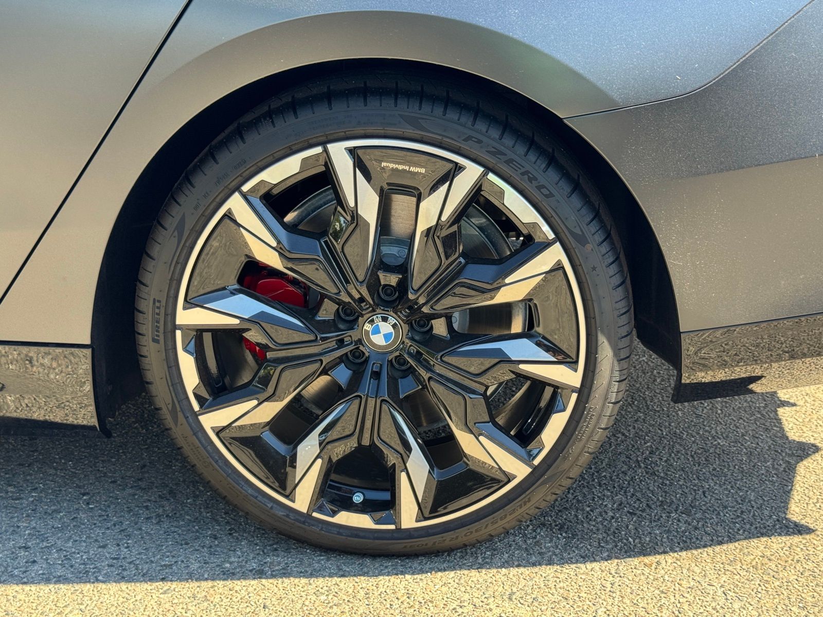 2026 Bmw 550e xDrive photo 14