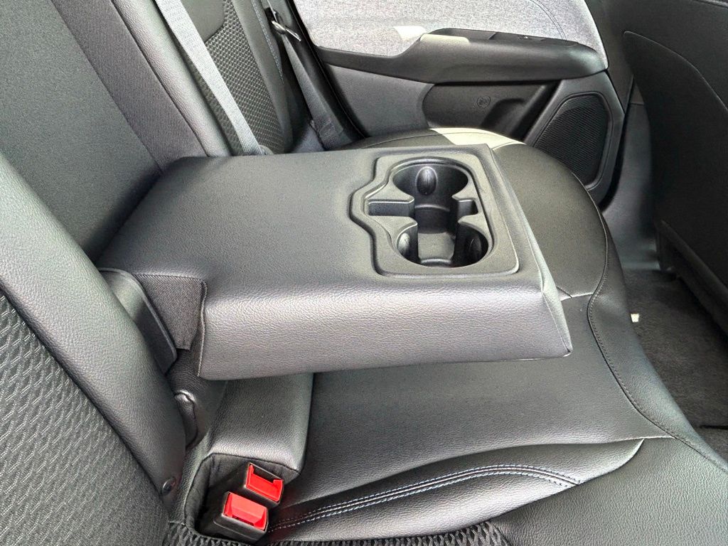 2025 Jeep Compass Latitude photo 28