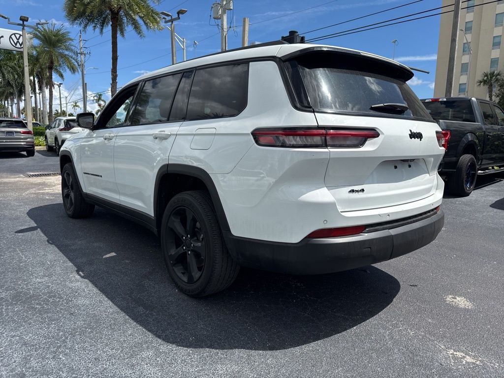2023 Jeep Grand Cherokee Altitude photo 3