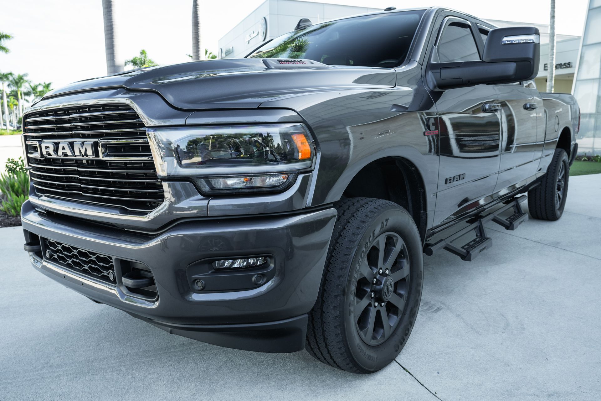 2024 Ram 3500 Laramie photo 3