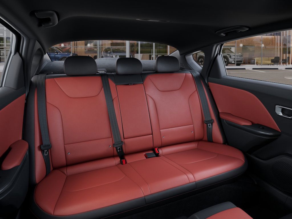 2025 Kia K4 GT-Line photo 14