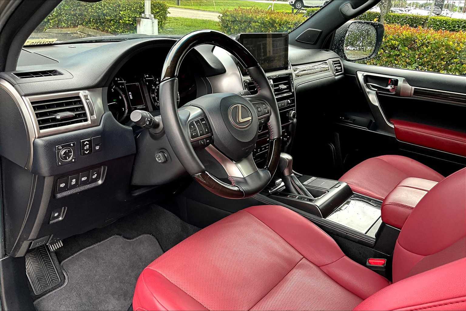 2023 Lexus GX 460 Premium photo 16