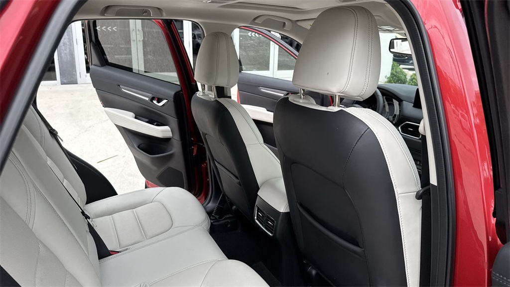 2023 Mazda CX-5 2.5 S Premium photo 32