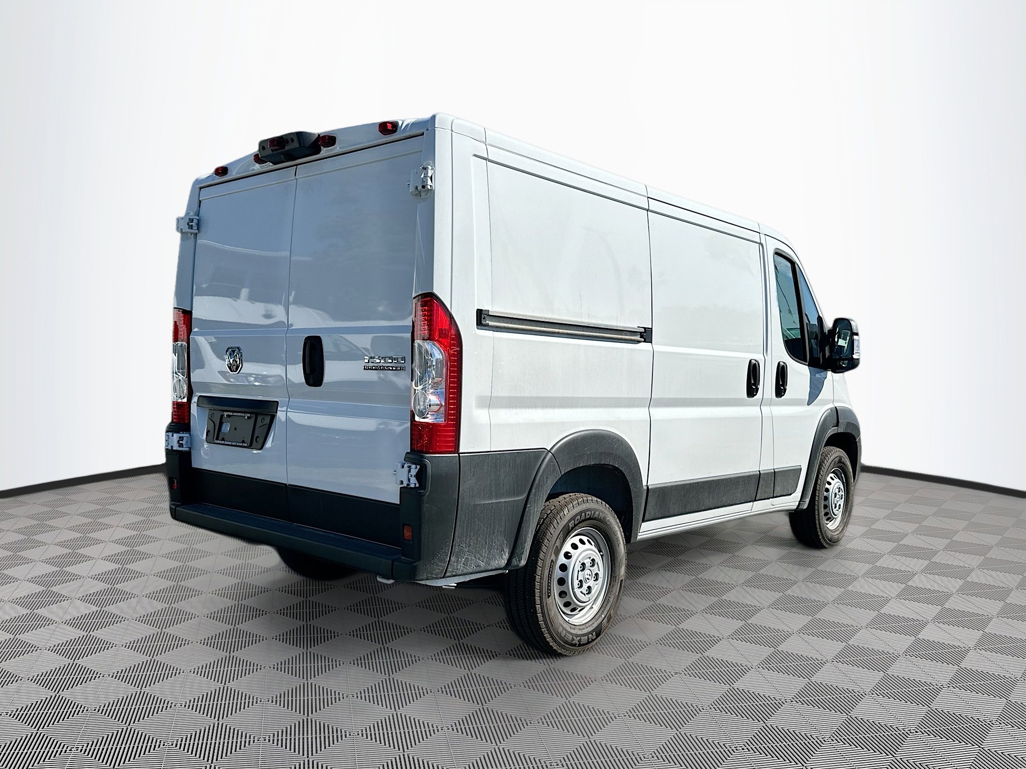 2026 Ram ProMaster 1500 photo 3
