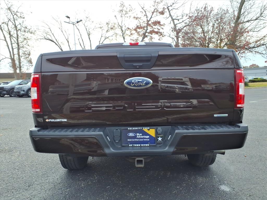 2019 Ford F-150 XLT photo 2
