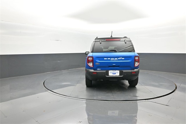 2025 Ford Bronco Sport Outer Banks photo 3