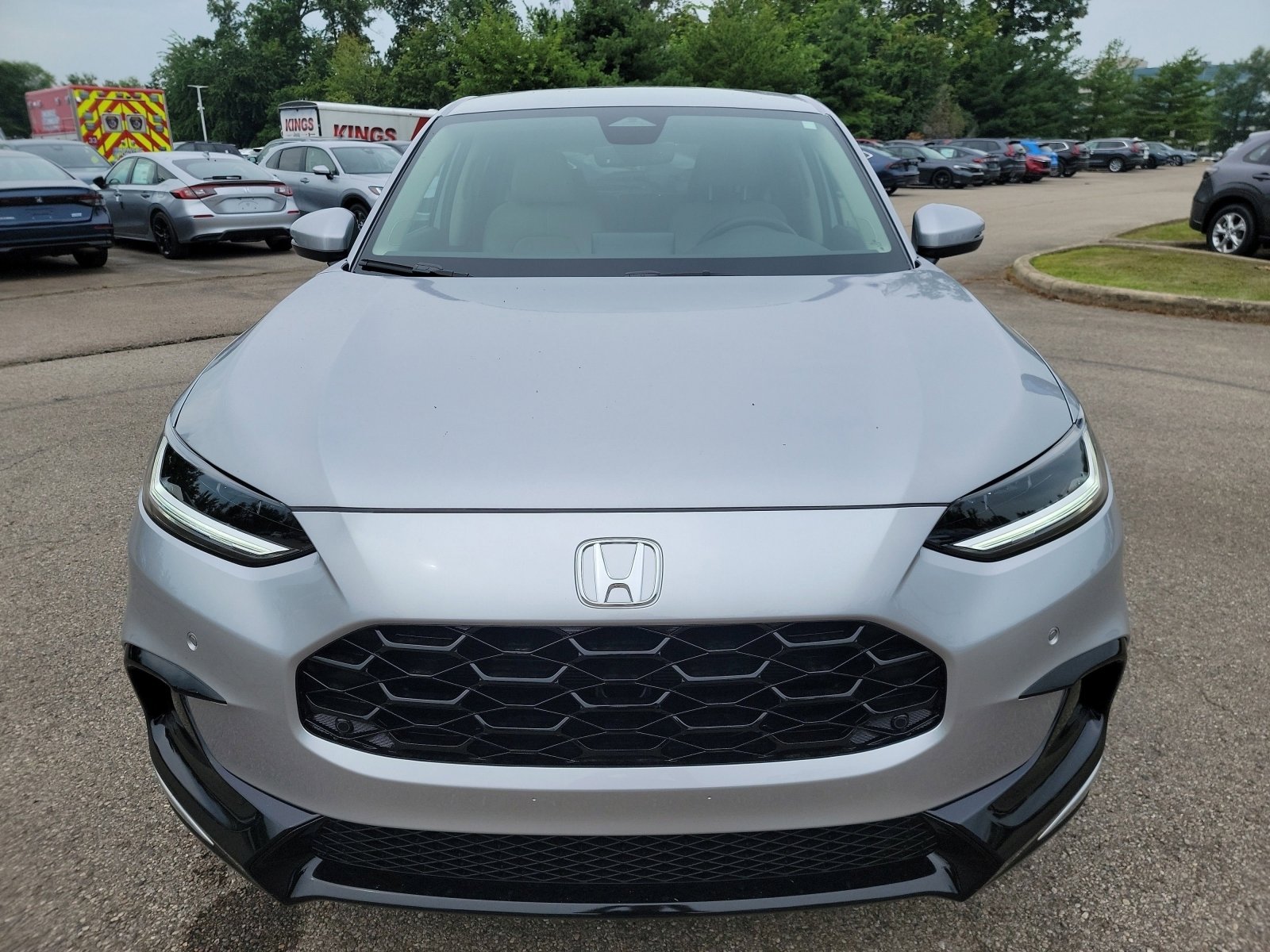 2026 Honda HR-V EX-L photo 2