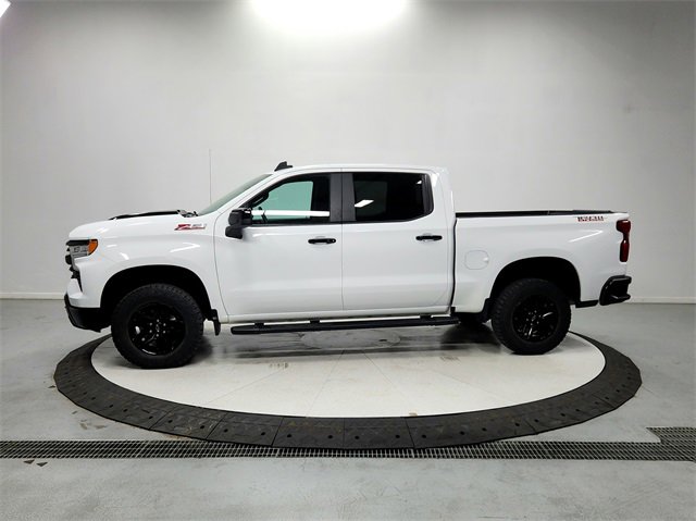 2024 Chevrolet Silverado 1500 LT Trail Boss photo 2