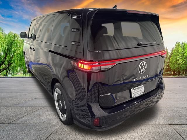 2025 Volkswagen ID. Buzz Pro S photo 6