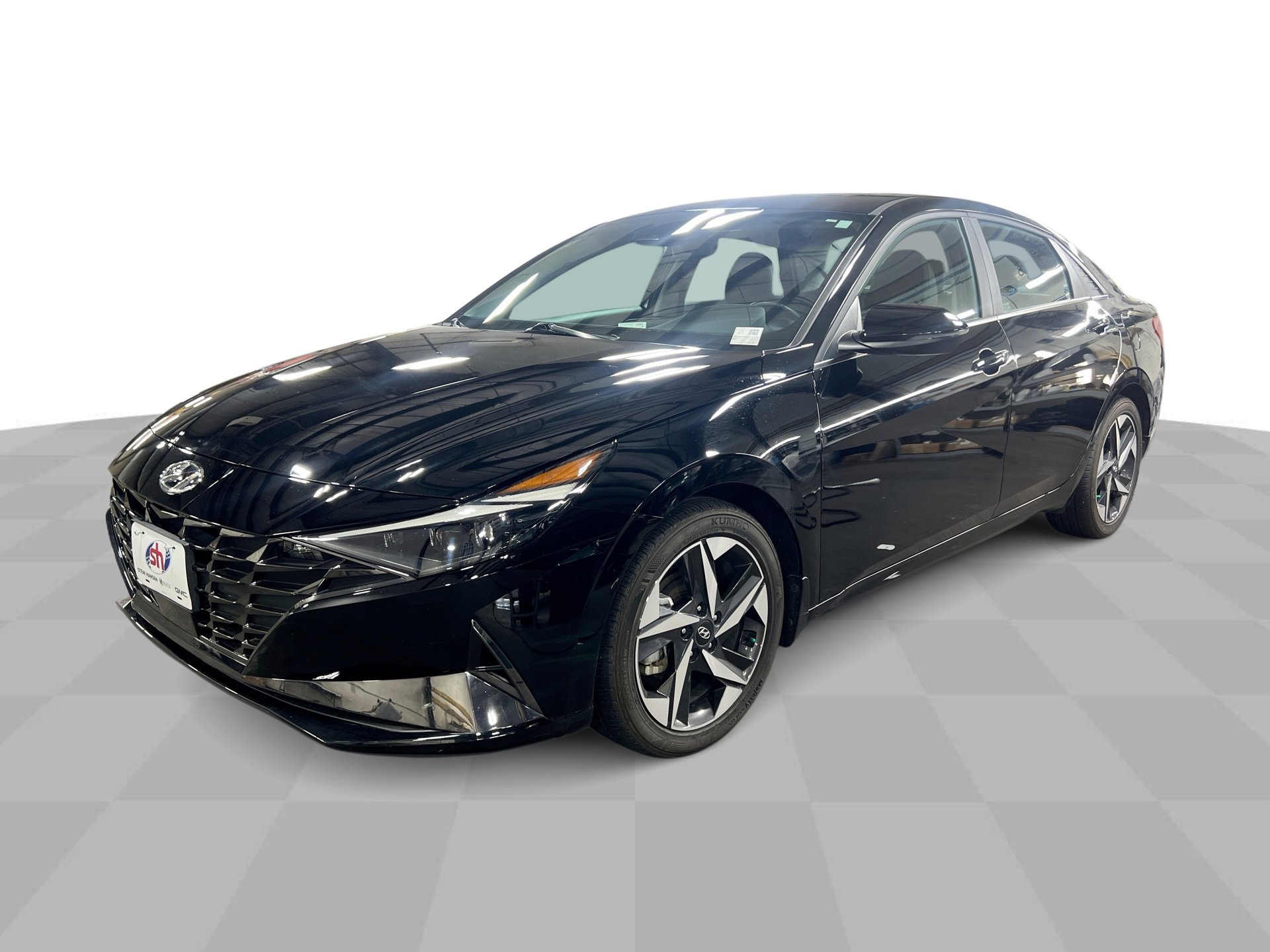 2023 Hyundai Elantra Limited's photo