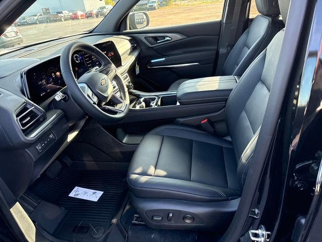 2026 Chevrolet Traverse photo 9