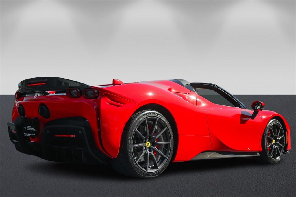 2023 Ferrari SF90 Spider Base photo 3