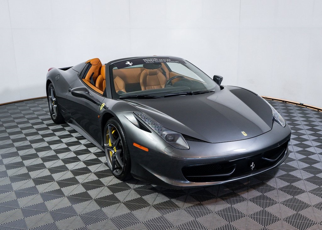 2014 Ferrari 458 Spider Base photo 14
