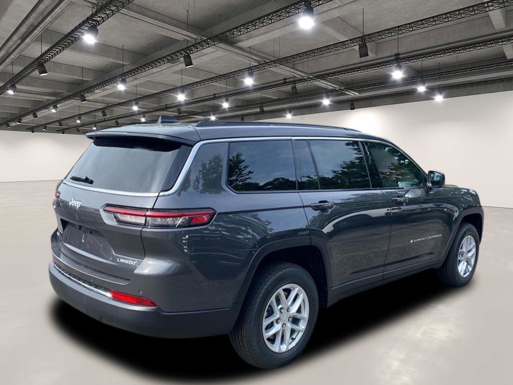2025 Jeep Grand Cherokee L photo 4