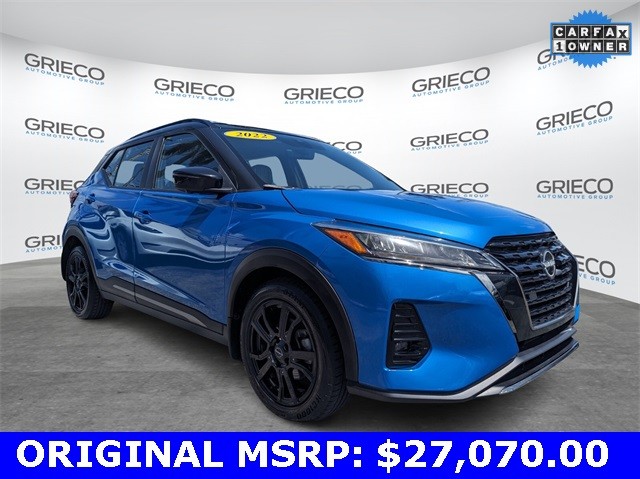 2022 Nissan Kicks SR
