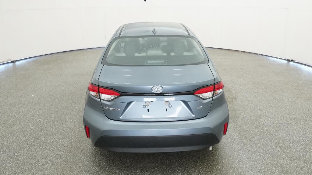 2025 Toyota Corolla LE photo 18