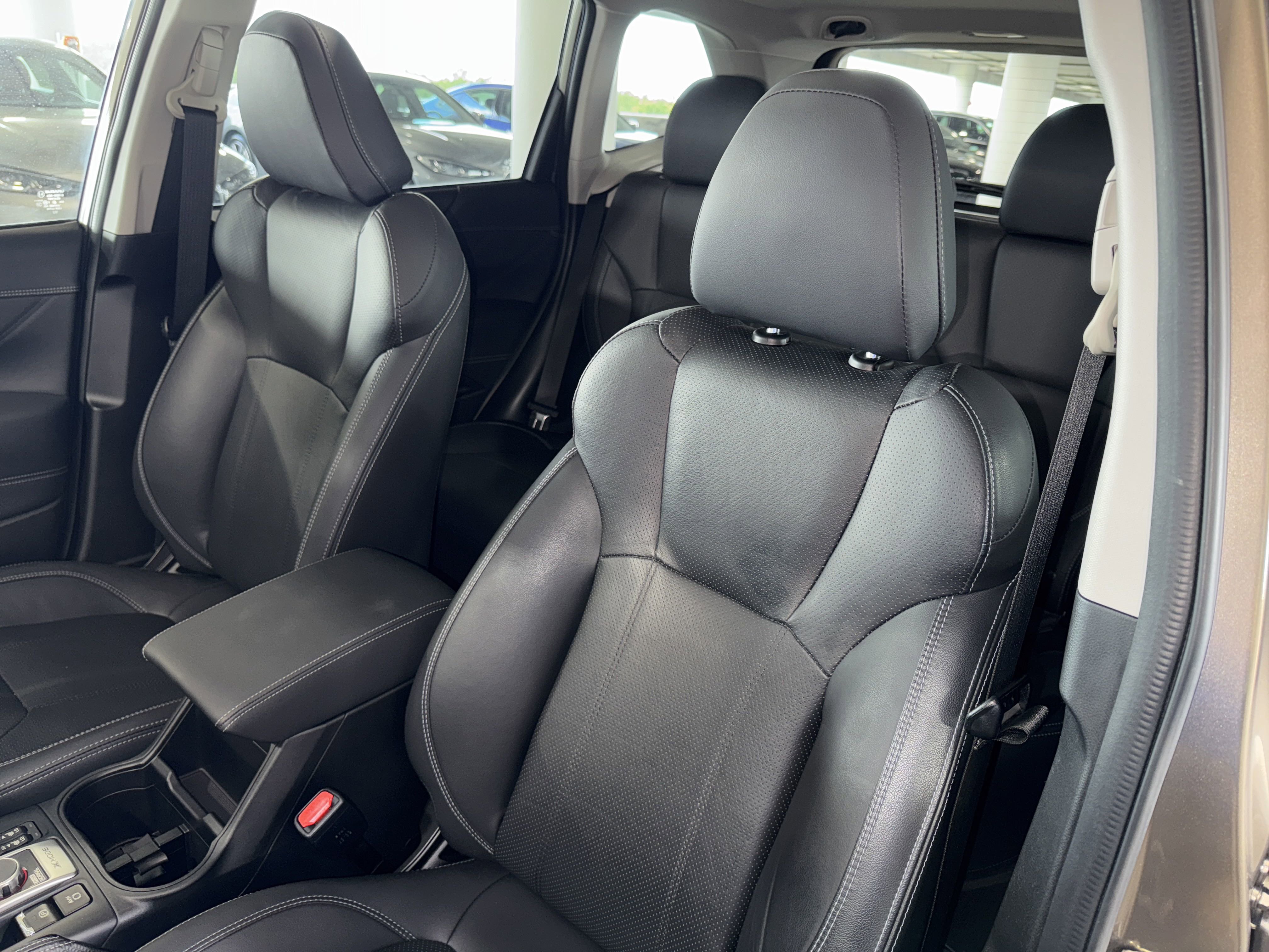2020 Subaru Forester Limited photo 25