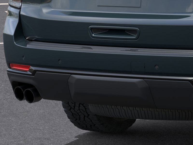 2026 Chevrolet Suburban Z71 photo 14
