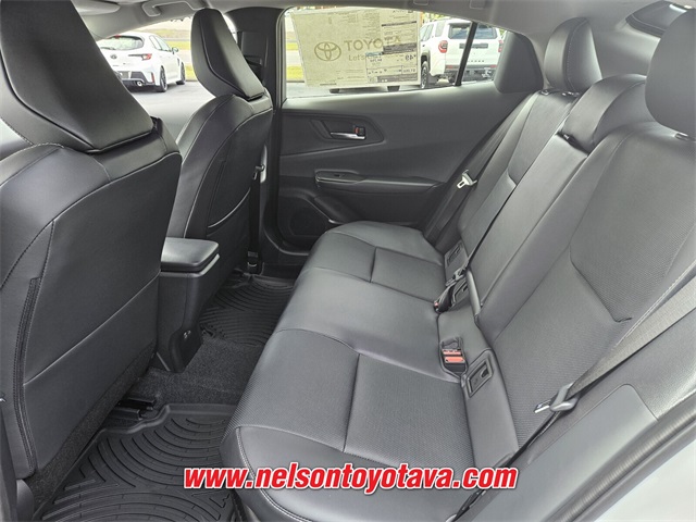2025 Toyota Prius XLE photo 6
